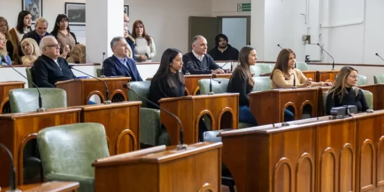 En santo Isidro, el gobierno de Ramón Lanús denunció a funcionarios de Gustavo Posse