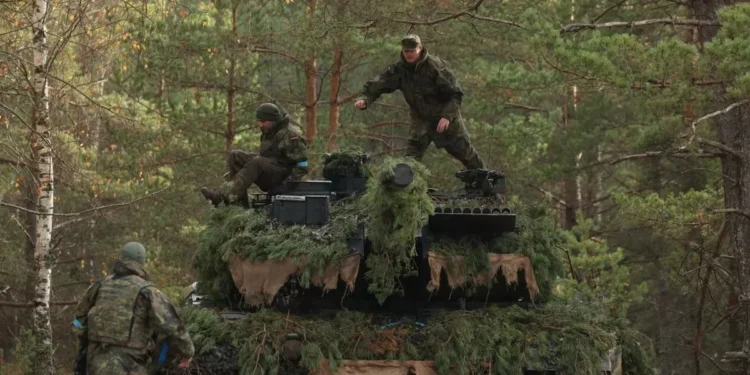 Alemania actualiza la directorio de próximas entregas armamentísticas a Ucrania con los Leopard encabezando